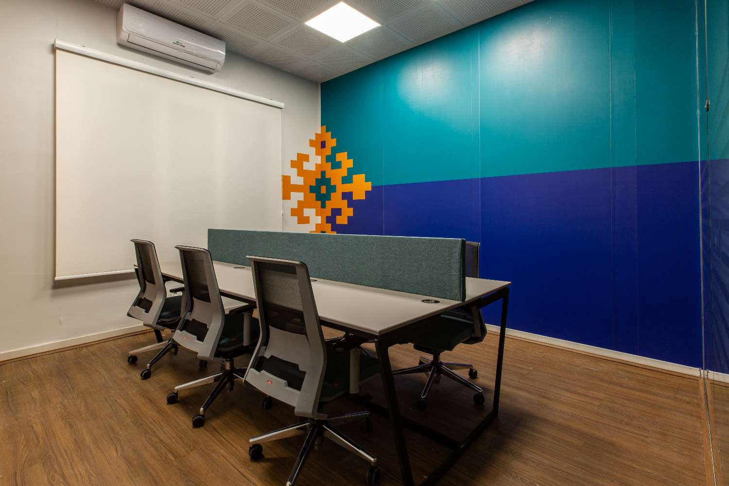   مرکز نوآوری پاردایس هاب